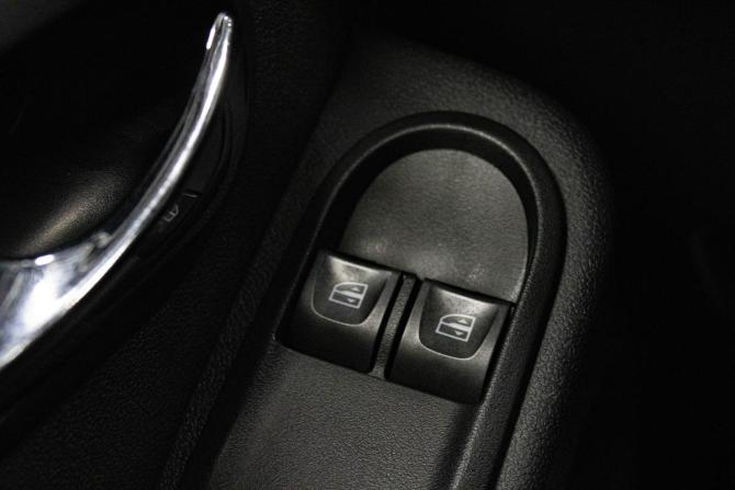 Nissan Terrano III (D10) с пробегом 2018 года, цена 1 379 000 рублей, 98764 км, внедорожник, Автокод Объявления