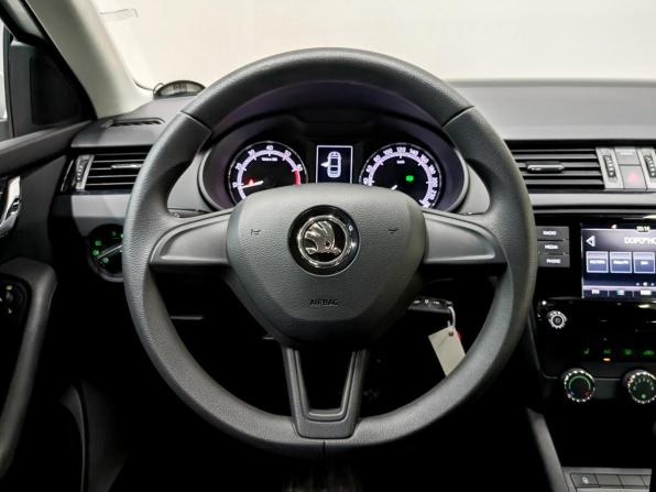 Skoda Octavia III (A7) Рестайлинг с пробегом 2020 года, цена 1 915 000 рублей, 88750 км, лифтбек, Автокод Объявления