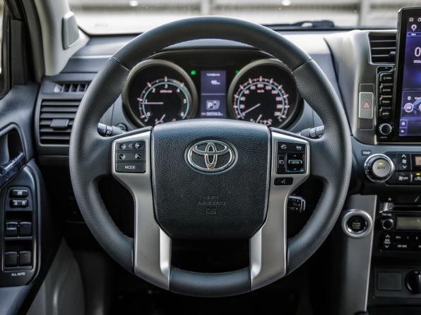 Toyota Land Cruiser Prado 150 Series с пробегом 2012 года, цена 2 198 000 рублей, 385563 км, внедорожник, Автокод Объявления