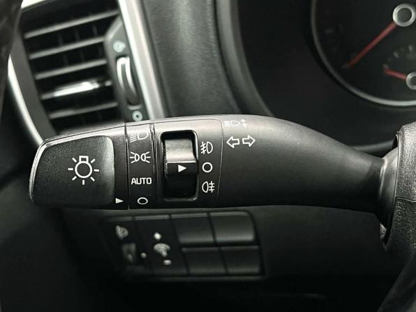 Kia Sportage IV Рестайлинг с пробегом 2019 года, цена 2 199 900 рублей, 122300 км, внедорожник, Автокод Объявления
