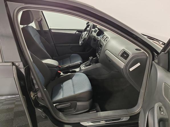 Volkswagen Jetta VI с пробегом 2013 года, цена 1 249 000 рублей, 108481 км, седан, Автокод Объявления