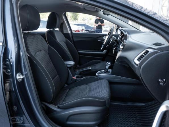 Kia Ceed III с пробегом 2018 года, цена 1 749 000 рублей, 72747 км, хэтчбек, Автокод Объявления