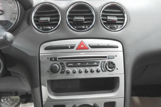 Peugeot 308 I с пробегом 2008 года, цена 389 000 рублей, 183000 км, хэтчбек, Автокод Объявления