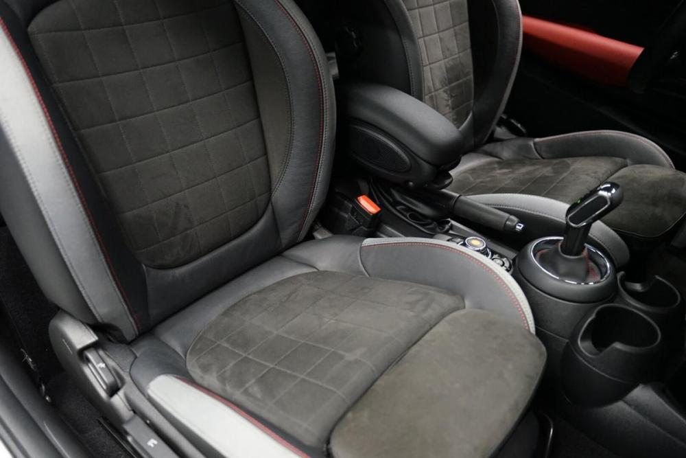 Mini Cabrio III Рестайлинг Крым  - изображение 25