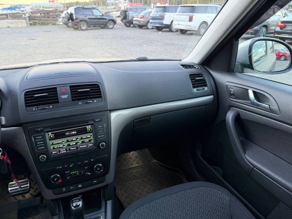 Skoda Yeti I Рестайлинг с пробегом 2014 года, цена 1 175 000 рублей, 188736 км, внедорожник, Автокод Объявления