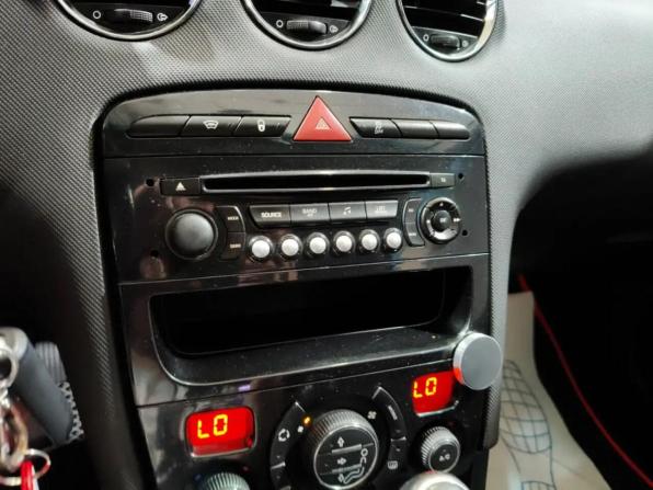 Peugeot 408 I с пробегом 2012 года, цена 435 000 рублей, 208558 км, седан, Автокод Объявления