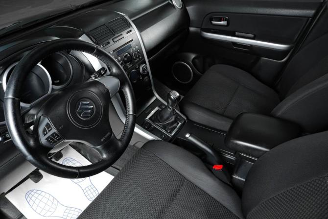 Suzuki Grand Vitara II Рестайлинг с пробегом 2010 года, цена 949 000 рублей, 226400 км, внедорожник, Автокод Объявления