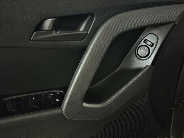 Hyundai Creta I Рестайлинг с пробегом 2021 года, цена 2 100 000 рублей, 53021 км, внедорожник, Автокод Объявления