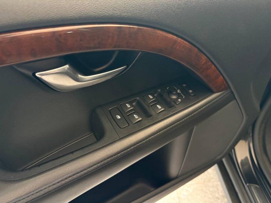 Volvo XC70 II Новомосковск  - изображение 13