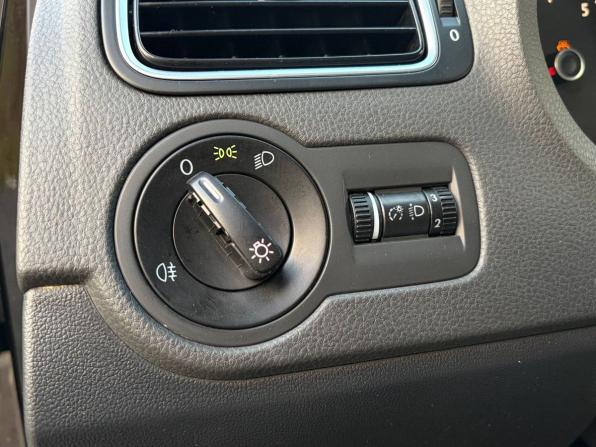 Volkswagen Polo V с пробегом 2012 года, цена 585 000 рублей, 190000 км, хэтчбек, Автокод Объявления