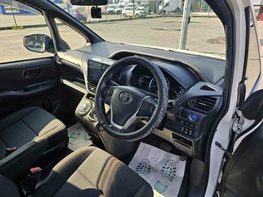 Toyota Noah III (R80) Тюмень  - изображение 9