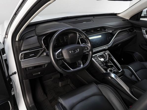 Geely Atlas Pro с пробегом 2023 года, цена 2 080 000 рублей, 27268 км, внедорожник, Автокод Объявления