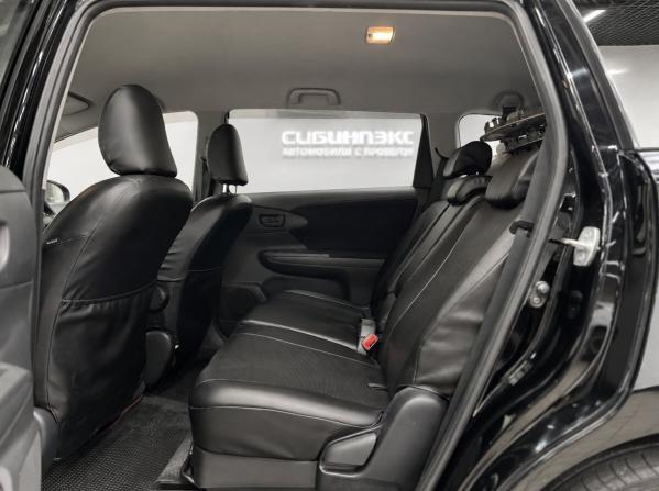 Toyota Wish II Рестайлинг с пробегом 2015 года, цена 1 645 000 рублей, 90809 км, минивэн, Автокод Объявления