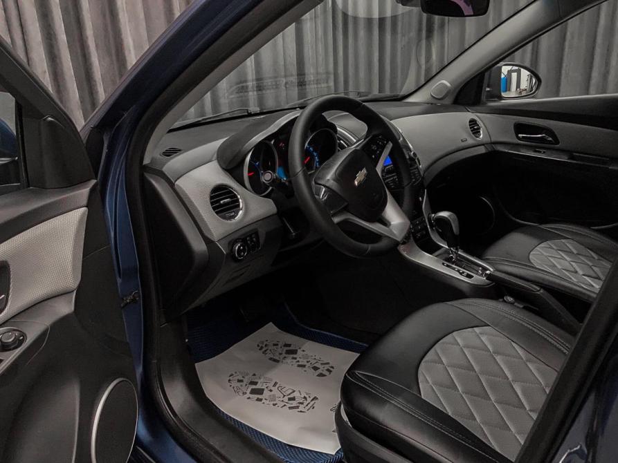 Chevrolet Cruze I Рестайлинг Красноярск  - изображение 8
