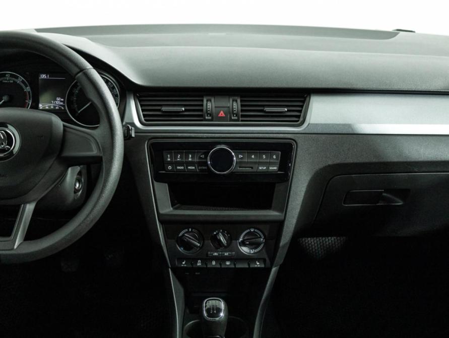 Skoda Rapid I Рестайлинг Санкт-Петербург  - изображение 14