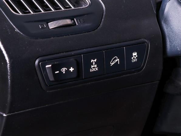 Hyundai ix35 I с пробегом 2010 года, цена 1 150 000 рублей, 231629 км, внедорожник, Автокод Объявления