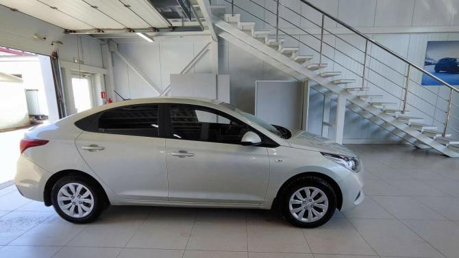 Hyundai Solaris II с пробегом 2019 года, цена 1 460 000 рублей, 56800 км, седан, Автокод Объявления