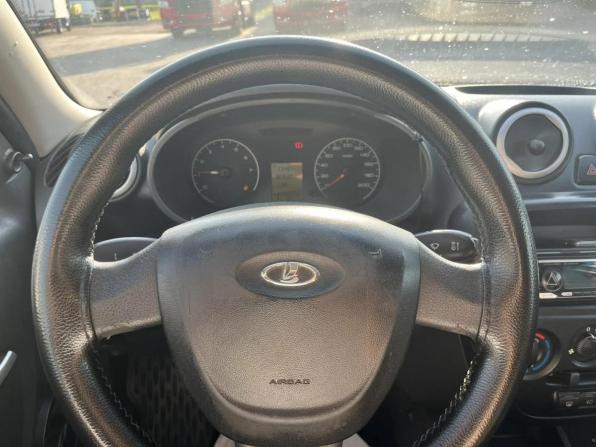 Lada (ВАЗ) Granta I с пробегом 2015 года, цена 369 000 рублей, 364530 км, лифтбек, Автокод Объявления