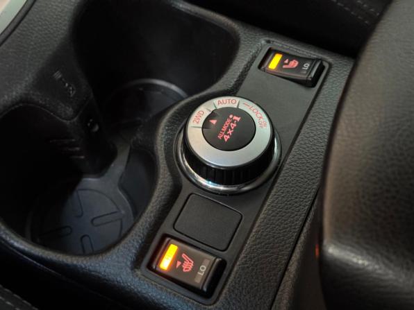 Nissan Qashqai II с пробегом 2015 года, цена 1 290 000 рублей, 183503 км, внедорожник, Автокод Объявления