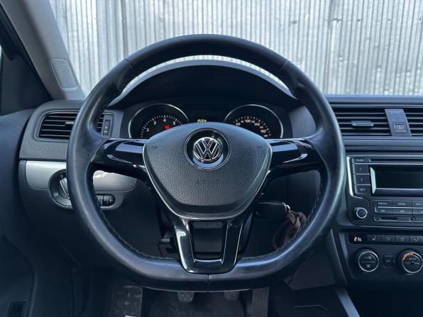 Volkswagen Jetta VI Рестайлинг с пробегом 2016 года, цена 1 100 000 рублей, 160463 км, седан, Автокод Объявления
