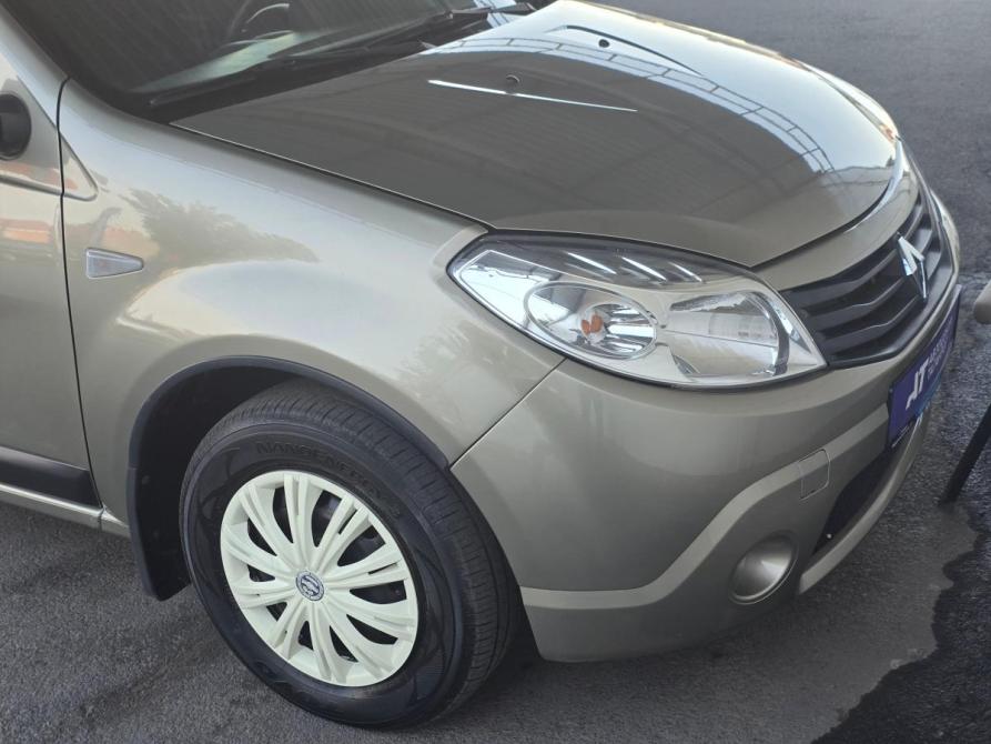 Renault Sandero I Таганрог  - изображение 10