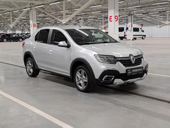Renault Logan II Рестайлинг с пробегом 2020 года, цена 1 015 000 рублей, 71874 км, седан, Автокод Объявления