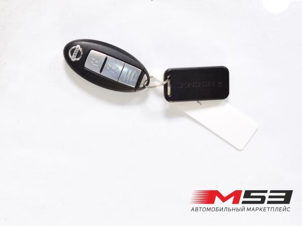 Nissan Juke I Рестайлинг с пробегом 2015 года, цена 1 299 999 рублей, 76212 км, внедорожник, Автокод Объявления