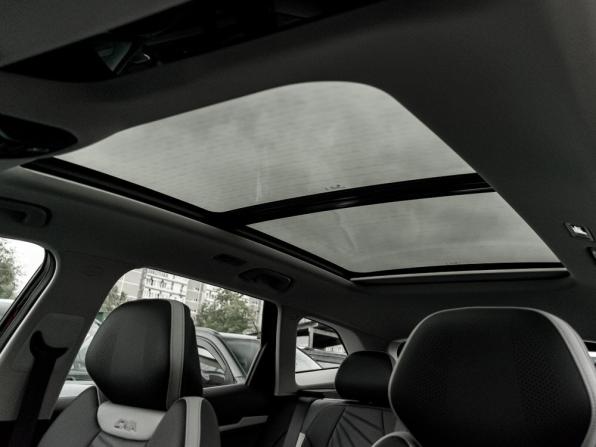 Geely Atlas II с пробегом 2024 года, цена 3 050 000 рублей, 17251 км, внедорожник, Автокод Объявления