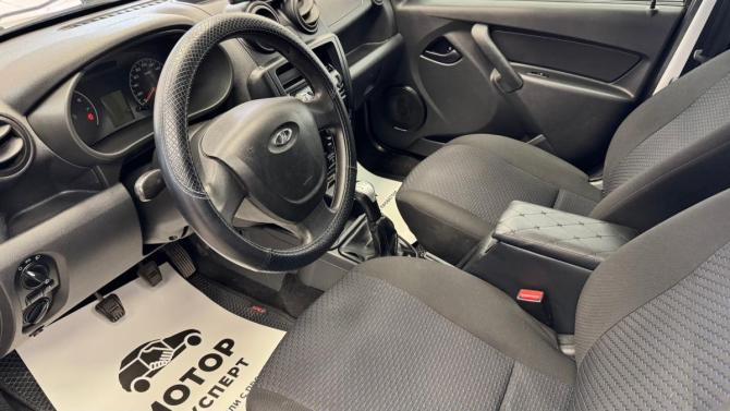 Lada (ВАЗ) Granta I с пробегом 2014 года, цена 270 000 рублей, 175138 км, седан, Автокод Объявления