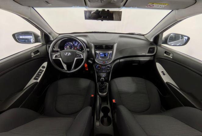Hyundai Solaris I Рестайлинг с пробегом 2016 года, цена 1 050 000 рублей, 96671 км, хэтчбек, Автокод Объявления