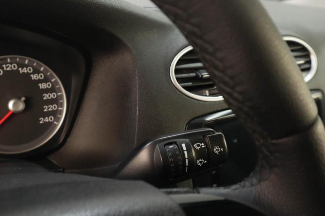 Ford Focus II с пробегом 2007 года, цена 549 000 рублей, 277913 км, седан, Автокод Объявления