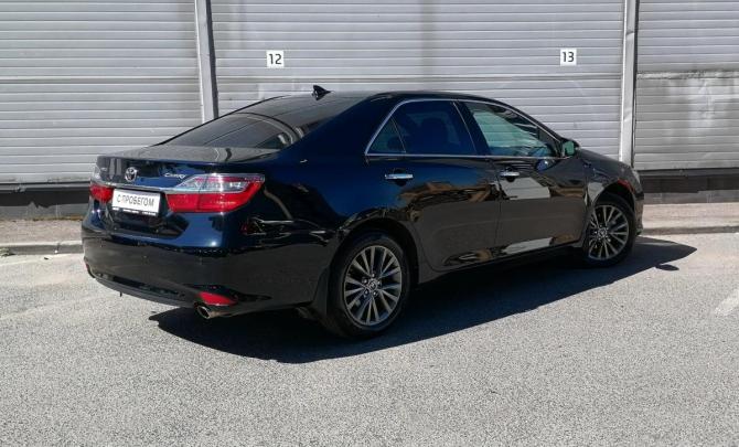 Toyota Camry VII (XV50) Рестайлинг с пробегом 2016 года, цена 1 629 000 рублей, 236332 км, седан, Автокод Объявления