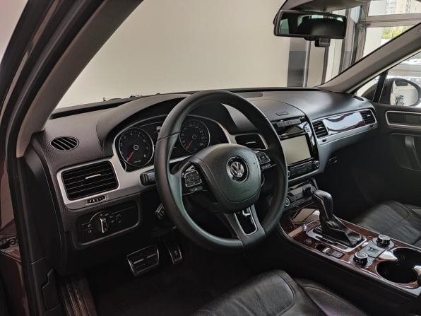 Volkswagen Touareg II с пробегом 2013 года, цена 2 395 000 рублей, 197924 км, внедорожник, Автокод Объявления
