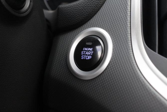 Hyundai Creta I с пробегом 2017 года, цена 1 795 000 рублей, 128400 км, внедорожник, Автокод Объявления