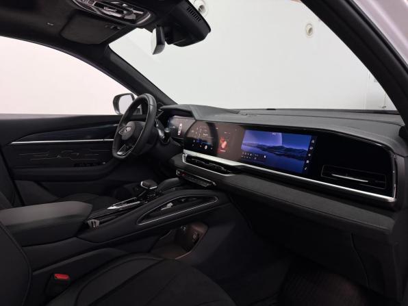 Geely Monjaro I с пробегом 2025 года, цена 3 800 000 рублей, 4275 км, внедорожник, Автокод Объявления