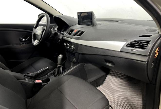 Renault Fluence I с пробегом 2010 года, цена 485 000 рублей, 286253 км, седан, Автокод Объявления