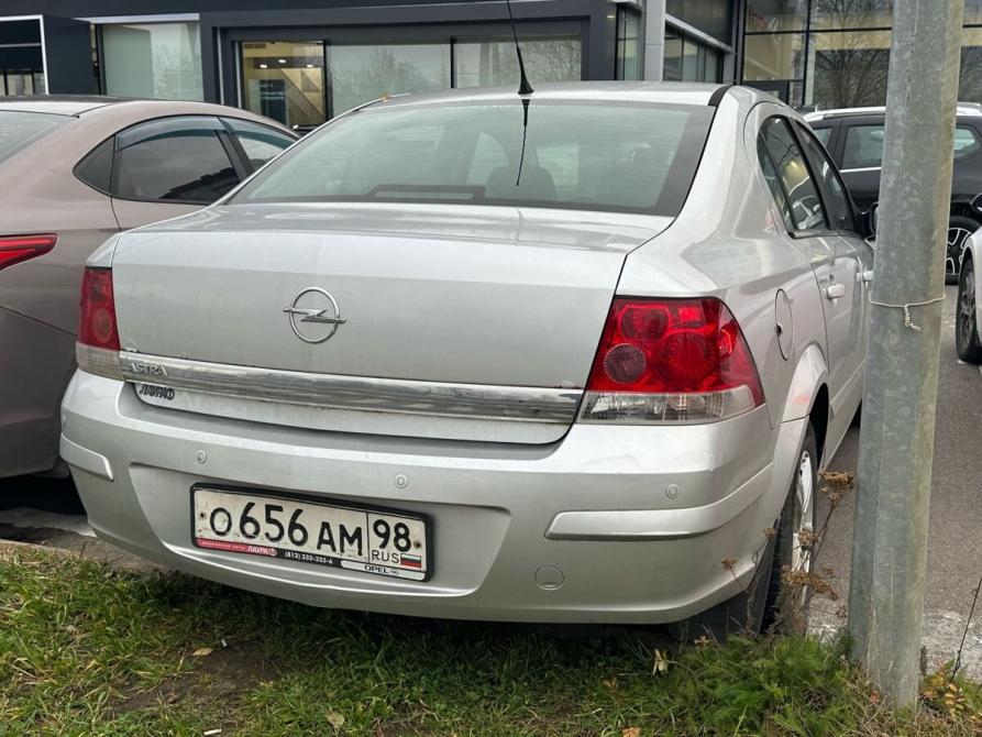 Opel Astra H Рестайлинг Санкт-Петербург  - изображение 3