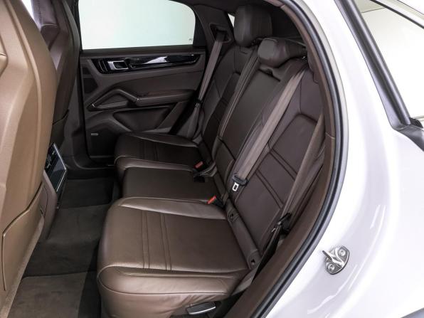 Porsche Cayenne III с пробегом 2021 года, цена 8 756 000 рублей, 74000 км, внедорожник, Автокод Объявления