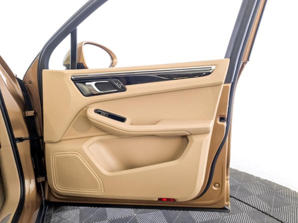 Porsche Macan I с пробегом 2015 года, цена 2 805 000 рублей, 99000 км, внедорожник, Автокод Объявления