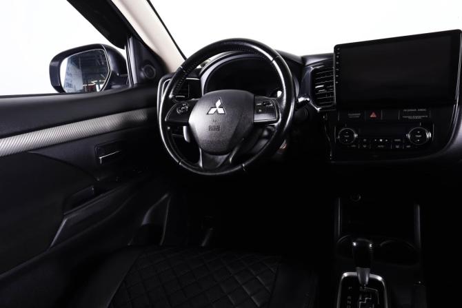 Mitsubishi Outlander III с пробегом 2014 года, цена 1 399 000 рублей, 235994 км, внедорожник, Автокод Объявления
