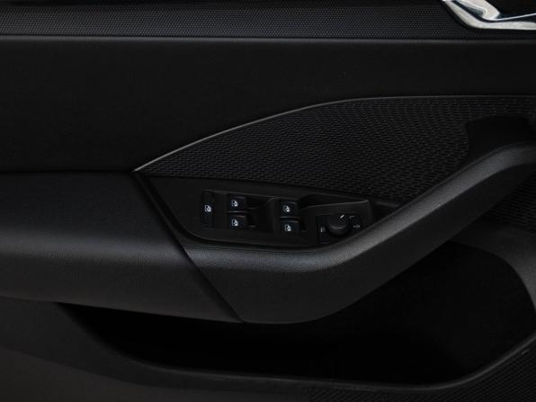 Skoda Octavia IV (A8) с пробегом 2021 года, цена 2 548 000 рублей, 73793 км, лифтбек, Автокод Объявления