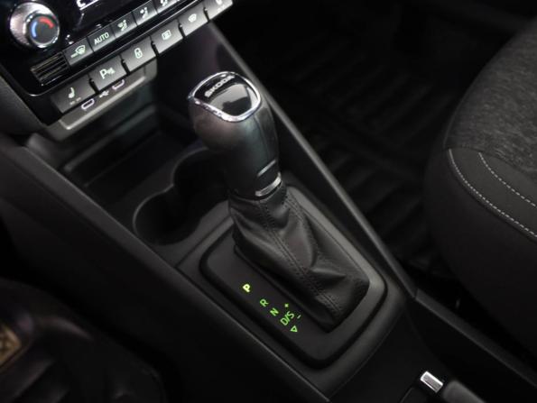 Skoda Rapid II с пробегом 2021 года, цена 1 429 000 рублей, 163597 км, лифтбек, Автокод Объявления