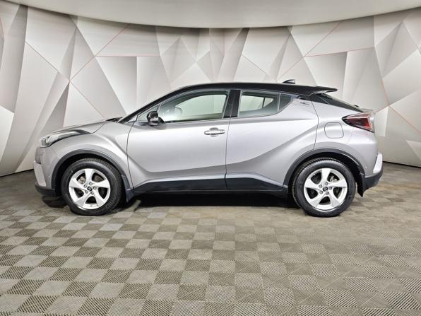 Toyota C-HR I с пробегом 2019 года, цена 2 349 000 рублей, 31120 км, внедорожник, Автокод Объявления