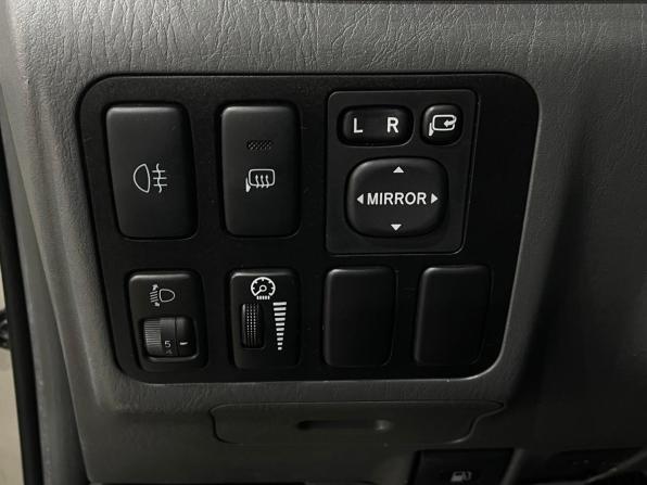 Toyota Land Cruiser Prado 120 Series Рестайлинг с пробегом 2008 года, цена 1 940 000 рублей, 310386 км, внедорожник, Автокод Объявления