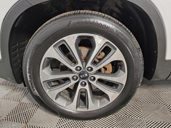 Kia Sorento II Рестайлинг с пробегом 2013 года, цена 1 349 000 рублей, 312533 км, внедорожник, Автокод Объявления