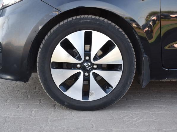 Kia Rio III Рестайлинг с пробегом 2015 года, цена 1 040 000 рублей, 67052 км, хэтчбек, Автокод Объявления