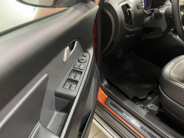 Kia Sportage III с пробегом 2012 года, цена 1 070 000 рублей, 238827 км, внедорожник, Автокод Объявления