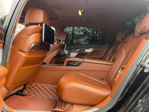 BMW 7 серии VI (G11/G12) с пробегом 2016 года, цена 5 280 000 рублей, 106250 км, седан, Автокод Объявления