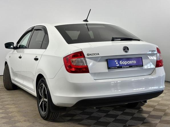 Skoda Rapid I с пробегом 2017 года, цена 1 299 000 рублей, 85102 км, лифтбек, Автокод Объявления