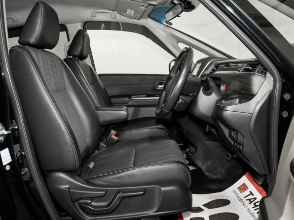 Honda Freed II с пробегом 2017 года, цена 1 449 500 рублей, 83268 км, компактвэн, Автокод Объявления